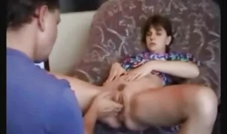 BBW پسر را از جوانان خوب و گلو عمیق خوشحال می کند داستانهای سکسی عکس دار
