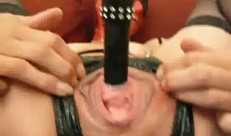 ملکه داستان با عکس سکسی Blowjob کلاس استاد را نشان می دهد