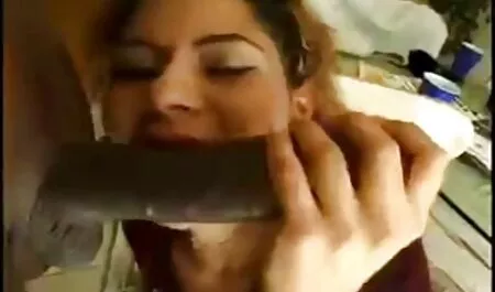 دختر جوان با یک پدربزرگ بالغ داستان و تصاویر سکسی می خوابد