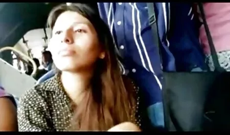 آریانا گلو شیرین خود را انجام عکس سکسی عمه می دهد