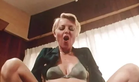 دختر اسپرم گرم روی صورتش عکس سکسی ایرانی خانوادگی احساس کرد